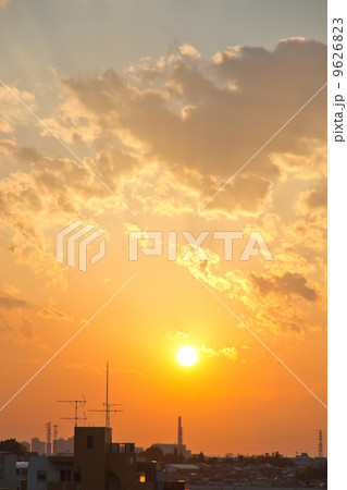 夕日 (東京都、日本) 夕日 (東京都、日本) 9626823