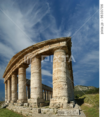 Classic Greek (Doric) Temple at Segesta in Sicily 9630706
