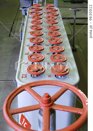 at heat station at heat station 9630912