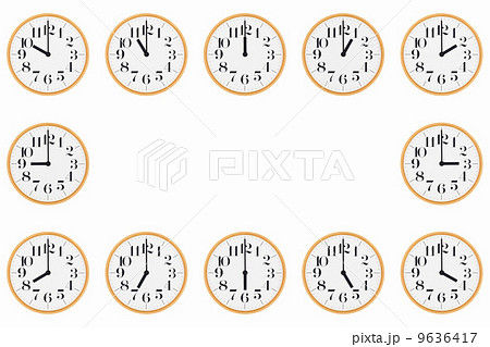 12時間の時計と切り抜ける白い背景（1時〜12時） 9636417
