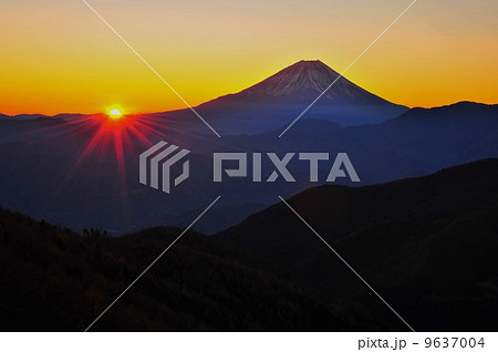 日の出と富士山 日の出と富士山 9637004