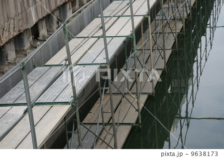 河川の工事 9638173