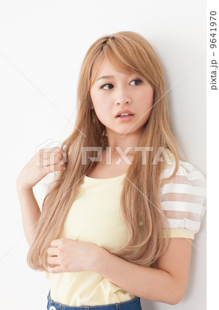 若い女性 9641970