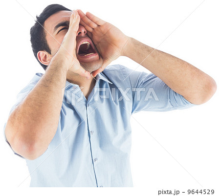 Shouting casual man standing 9644529