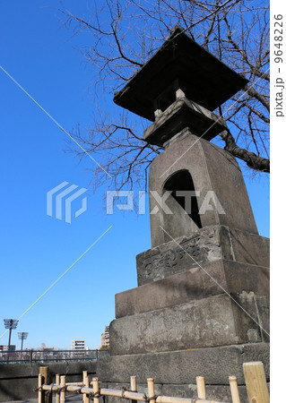 墨堤の常夜灯 9648226