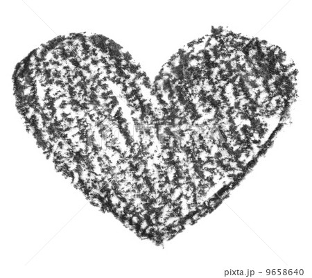 Hand drawn, crayon heart shape  9658640