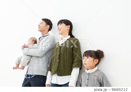 ４人家族 9660212