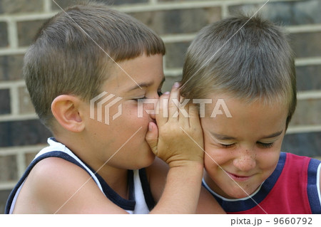 Boys Telling Secrets 9660792