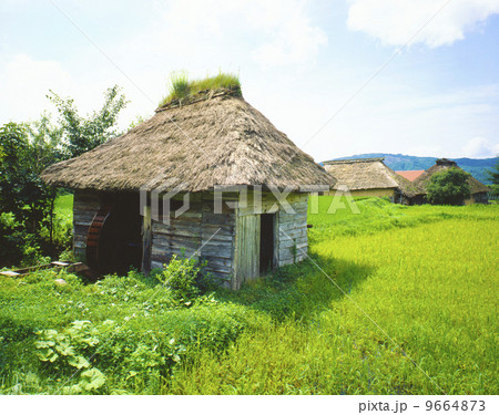 遠野　山口の水車小屋 9664873