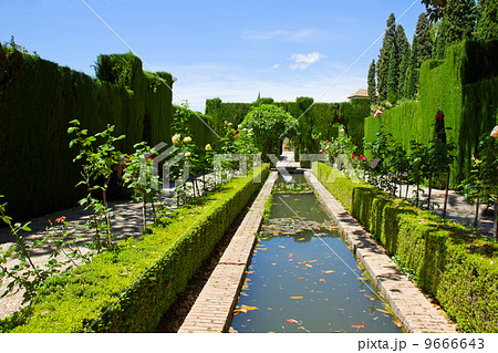 Generalife gardens, Granada, Spain 9666643