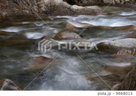 渓流 渓流 9668013