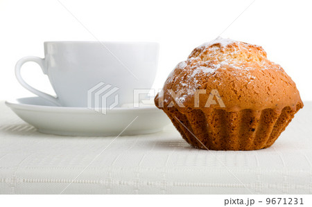 Coffee and pastry Coffee and pastry 9671231