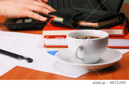 Businessman's workplace 9672260