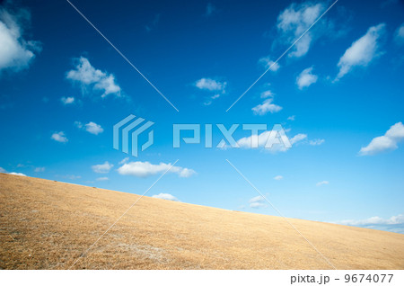 冬の晴れ間 冬の晴れ間 9674077