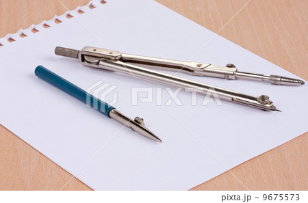 Drawing equipment 9675573