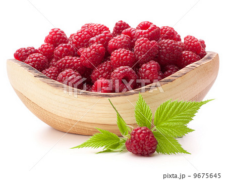 raspberries in wooden bowl raspberries in wooden bowl 9675645