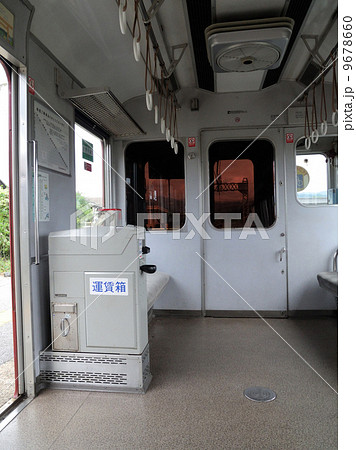 鉄道　ワンマン 夜の人がいない電車 車内風景 鹿児島本線 銀水〜熊本 車内風景