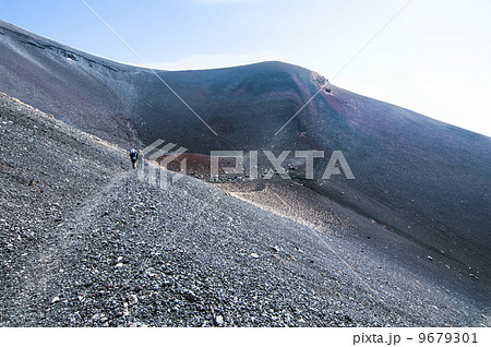 広大な山歩き（富士山：宝永山ルート） 9679301