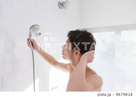 若い男性 若い男性 9679618