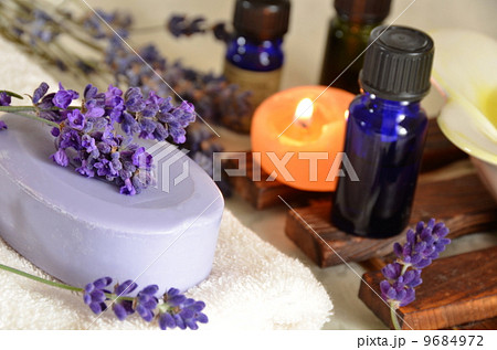 アロマセラピー 9684972