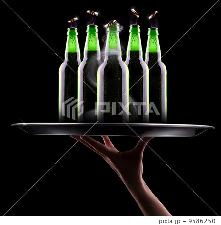 open wet beer bottles 9686250