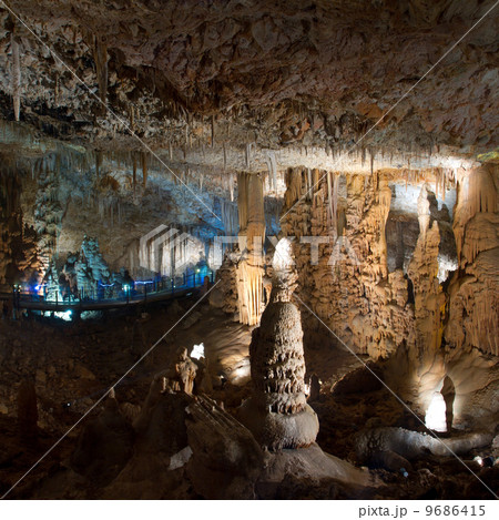Stalactite stalagmite cavern 9686415