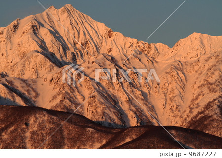 朝焼けの鹿島槍ヶ岳 9687227