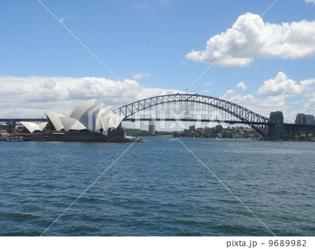 オペラハウス、ハーバーブリッジ1 9689982