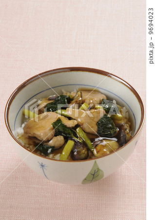 モロヘイヤ丼 モロヘイヤ丼 9694023