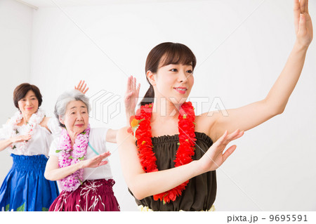 フラダンス教室  9695591