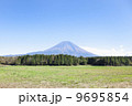 朝霧高原からの夏の富士山 9695854