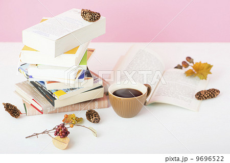 読書の秋 9696522