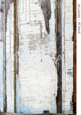 Old White Panel with Cracked Paint, Background 9699736