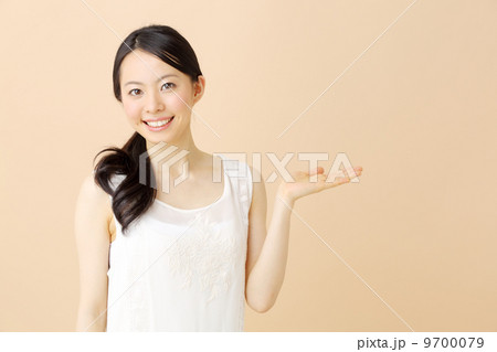 女性・ベージュ 女性・ベージュ 9700079