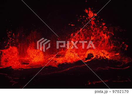 Lava lake in Pu'u 'O'o crater, Hawaii Volcanoes National Park, Hawaii 9702170
