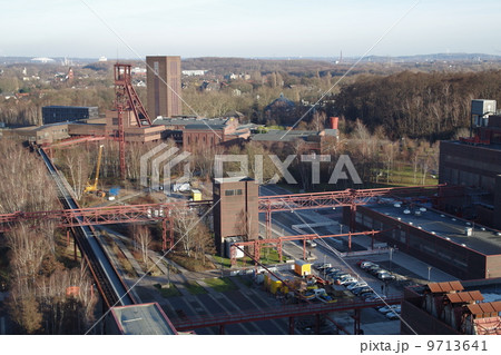 ツォルフェアアイン炭鉱業遺産群・全景(ドイツ) ツォルフェアアイン炭鉱業遺産群・全景(ドイツ) 9713641