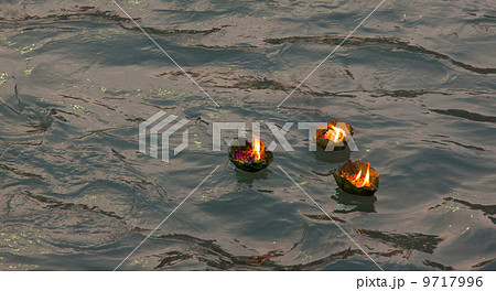 Candle offering at Kumbh Mela, Haridwar, India Candle offering at Kumbh Mela, Haridwar, India 9717996