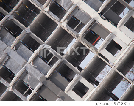 multi-storey building under construction 9718815
