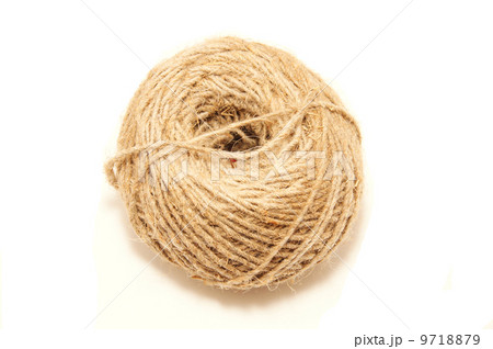 ball of twine on a white background 9718879