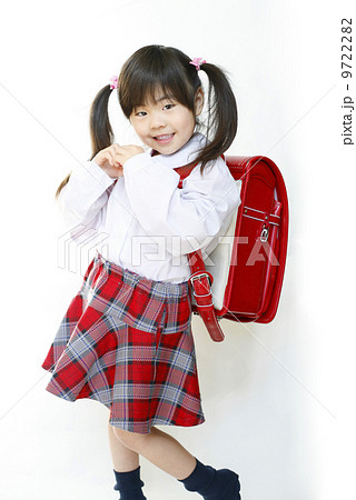 新一年生の女の子 9722282