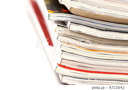 Colorful magazines up close 9723042