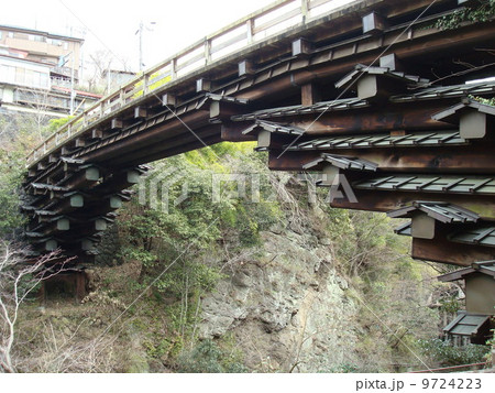 大月市の猿橋（日本三奇橋） 9724223