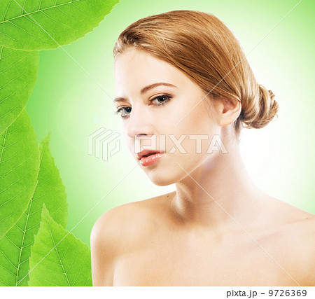Young beautiful woman 9726369