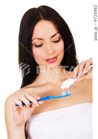 Beautiful young woman with a toothy smile 9726962