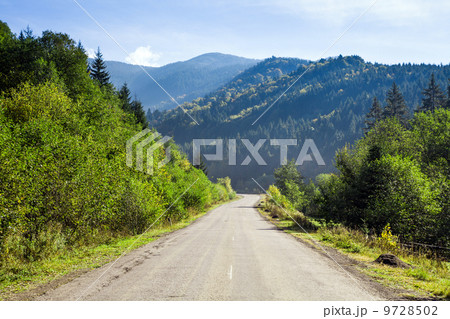 Road in the mountains 9728502