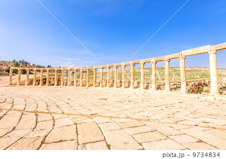 ジェラシュ遺跡のフォルム(ヨルダン、ジェラシュ) ジェラシュ遺跡のフォルム(ヨルダン、ジェラシュ) 9734834