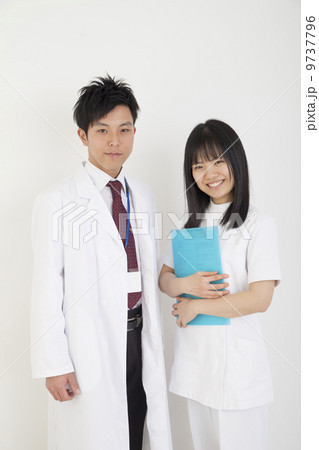 医師　看護師 9737796