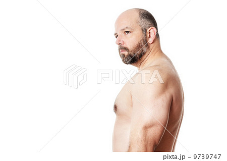 man with beard 9739747