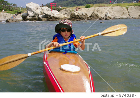 小さなカヤッカー 小さなカヤッカー 9740387