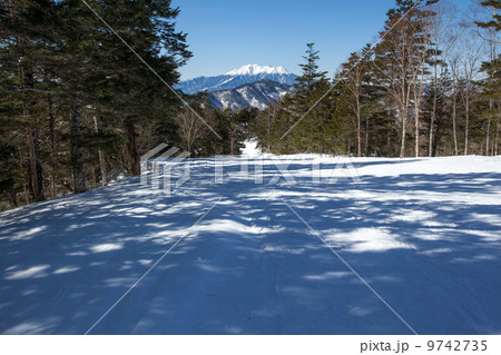 御嶽山とゲレンデ 御嶽山とゲレンデ 9742735